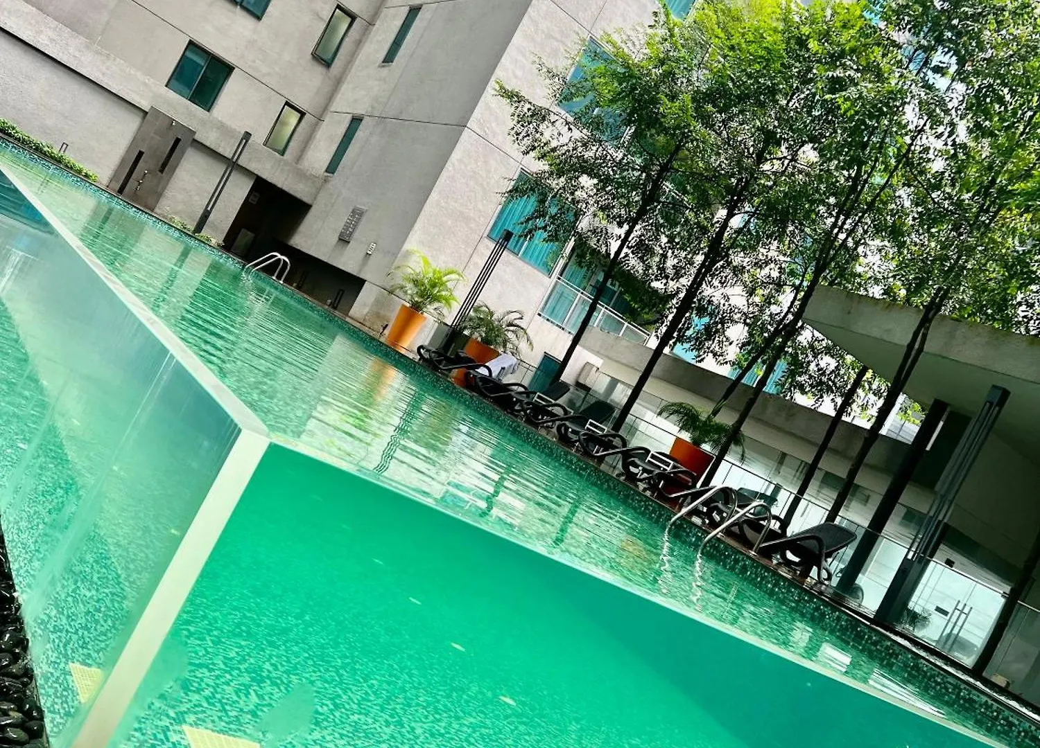 فندق Summer Suites Klcc By Cozy Stay كوالالمبور